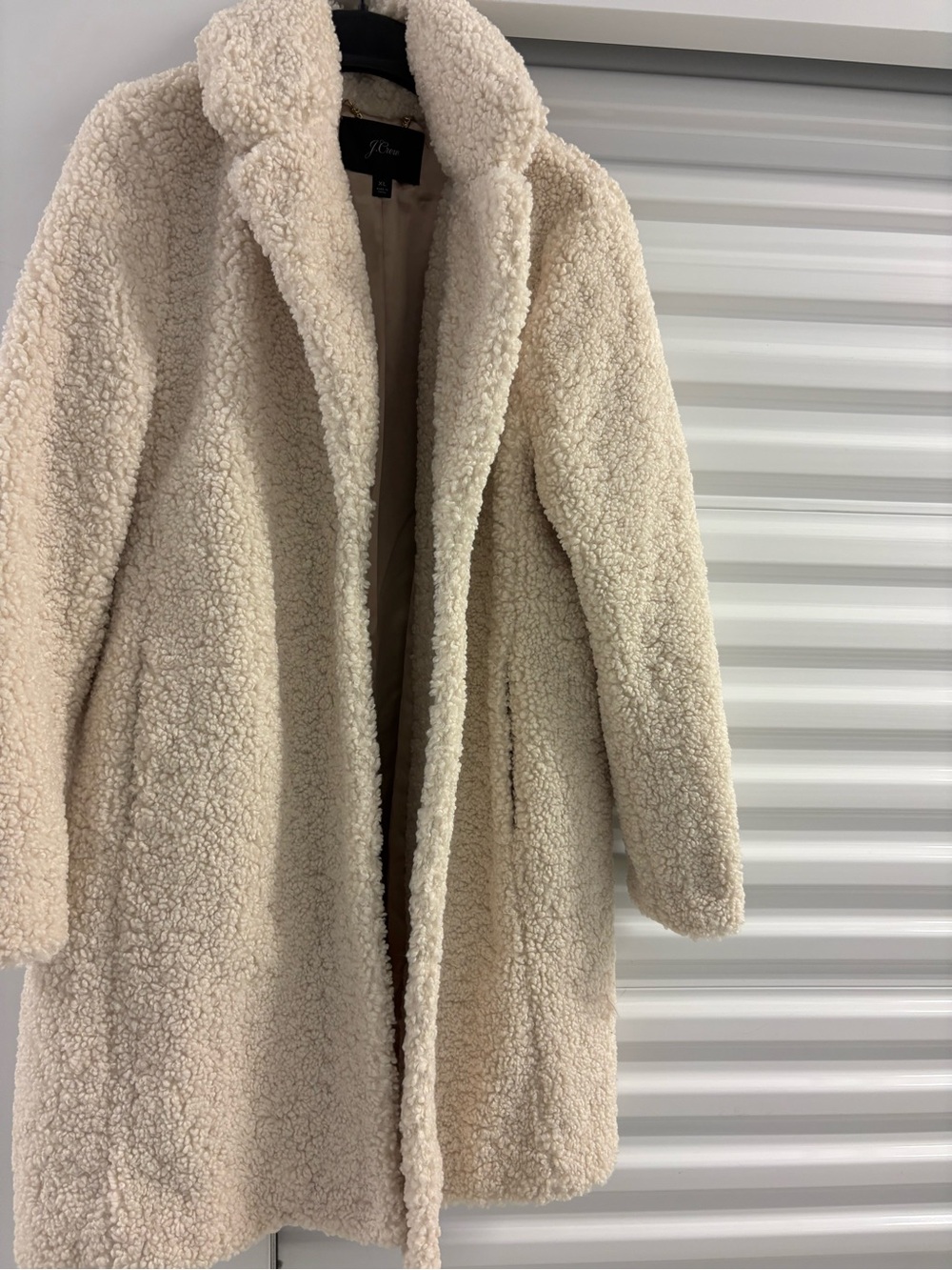 J. Crew Teddy Sherpa Coat. Size XL. Like New. Cream.